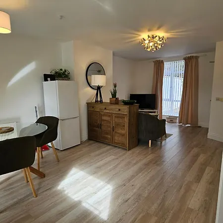 Modern Duplex 10 Minutes Walk From Centre Апартаменты