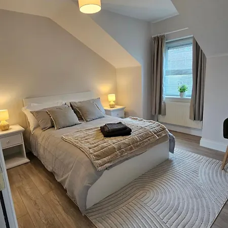 Modern Duplex 10 Minutes Walk From Centre * Cork